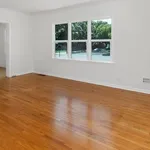 Rent 4 bedroom apartment of 173 m² in Los Angeles