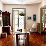 Rent 5 bedroom apartment of 210 m² in Roma