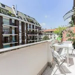 Rent 1 bedroom apartment of 65 m² in Milano