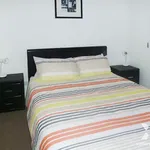 Rent 2 bedroom apartment in Melbourne