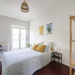 Rent a room in lisbon