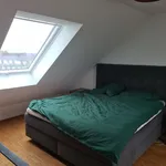 Miete 3 Schlafzimmer wohnung von 80 m² in Düsseldorf