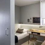 Rent 4 bedroom apartment of 140 m² in barcelona