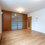 Rent 3 bedroom apartment of 96 m² in Praha 8 - Troja