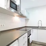 Rent 3 bedroom apartment of 76 m² in Barcelona