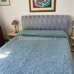 Rent 8 bedroom house of 300 m² in Latina