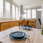  appartement avec 4 chambre(s) en location à Paris