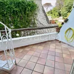 Rent 4 bedroom apartment of 60 m² in Forio