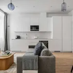 Rent 2 bedroom apartment of 66 m² in lisbon