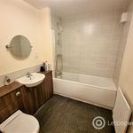 Rent 2 bedroom flat in Aberdeen