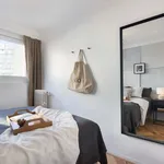 Rent 3 bedroom apartment in paris