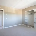 Rent 1 bedroom apartment of 640 m² in San Diego