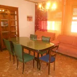 Rent 4 bedroom apartment of 90 m² in Padua