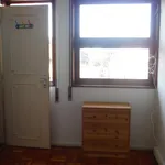 Rent 4 bedroom apartment in Porto