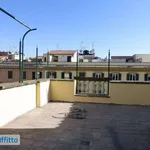 Rent 6 bedroom apartment of 302 m² in Rome