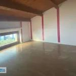 Affitto 4 camera appartamento di 177 m² in Milan