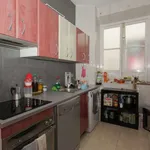 Rent a room of 200 m² in granada