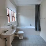 Rent 1 bedroom apartment of 50 m² in Jeffreys Bay