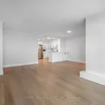 5 bedroom apartment of 990 sq. ft in Toronto