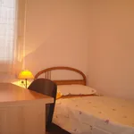 Rent 2 bedroom apartment in Barcelona