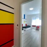 Rent 5 bedroom apartment in Milan