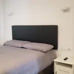 Rent 3 bedroom apartment of 68 m² in Barcelona