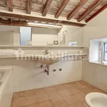 Rent 5 bedroom house of 186 m² in Rome