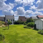 Rent 3 bedroom house of 1000 m² in Pont-à-Celles Buzet