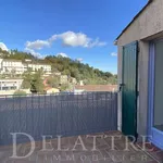 Appartement de 60 m² avec 3 chambre(s) en location à Châteauneuf-Grasse