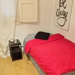 Rent a room of 130 m² in madrid