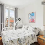 Rent 2 bedroom apartment of 73 m² in Paris