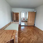 Pronajměte si 3 ložnic/e byt o rozloze 74 m² v Capital City of Prague