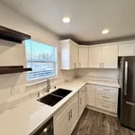 Rent 2 bedroom apartment of 83 m² in San Francisco Bay Area 