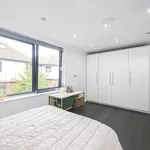 Rent 3 bedroom flat in Epping Forest