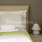 Rent 1 bedroom apartment of 45 m² in Como