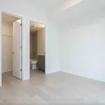 Rent 5 bedroom apartment of 55 m² in Toronto