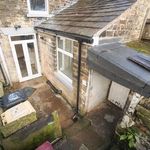 Rent 4 bedroom house in North West England