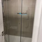 Alquilo 4 dormitorio apartamento de 100 m² en Oviedo