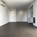 Rent 2 bedroom apartment in Southbank