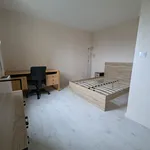 Appartement de 82 m² avec 4 chambre(s) en location à Le