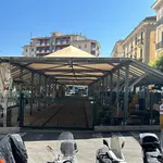 Affitto 5 camera appartamento di 150 m² in Salerno