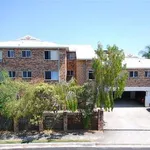 Rent 2 bedroom apartment in Coorparoo