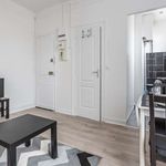 Rent 1 bedroom apartment of 28 m² in paris