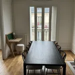 Appartement de 7373 m² avec 4 chambre(s) en location à Paris 15Eme Arrondissement