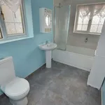 Rent 3 bedroom house in Wakefield