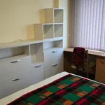 Rent 3 bedroom apartment of 90 m² in Остромила