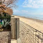 Rent 7 bedroom house of 130 m² in Terracina