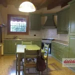 Rent 5 bedroom house of 220 m² in Torri