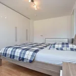 Miete 3 Schlafzimmer wohnung von 54 m² in Stuttgart