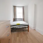 Rent 4 bedroom apartment in London